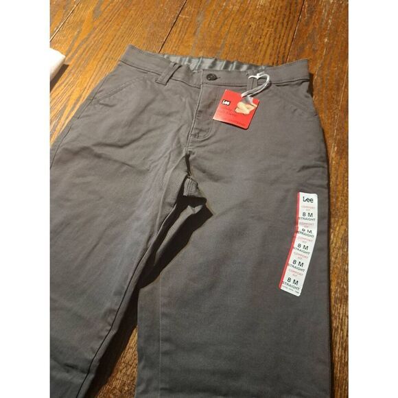 New 8M Lee Comfort Fit Grey Shorts Sinfully Soft with No Gap Waistband w Pockets - Picture 2 of 3